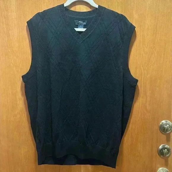 PGA tour sweater vest size XL - Picture 1 of 4